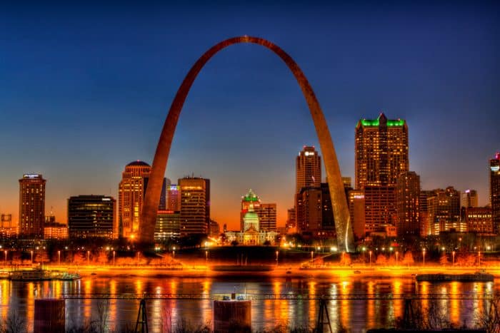 Running in St. Louis, Missouri. Best routes and places to run in St. Louis.