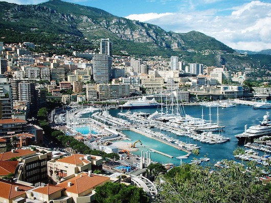 Running in Monaco and Monte-Carlo in the Côte d'Azur