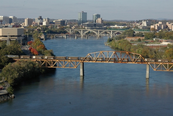 Running in Knoxville, TN. Best toures and places to run in Knoxville.