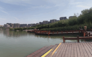 Qujiang Pool Park